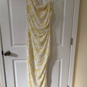 Club L London One Shoulder Yellow Floral Dress